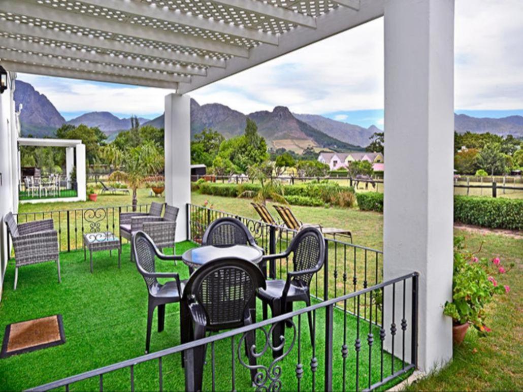 Auberge La Dauphine Guest House Franschhoek Buitenkant foto